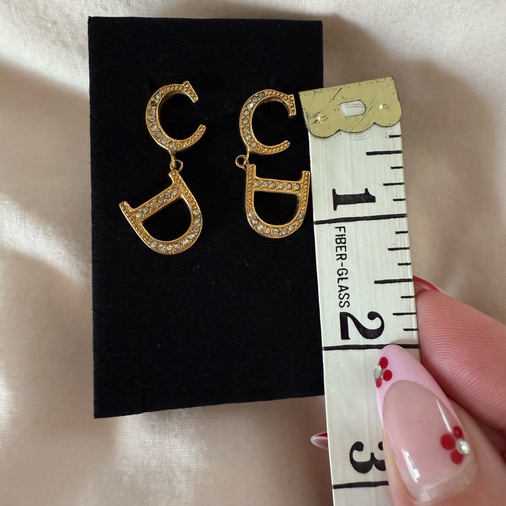 Christian Dior logo earrings - Picture 7 of 8